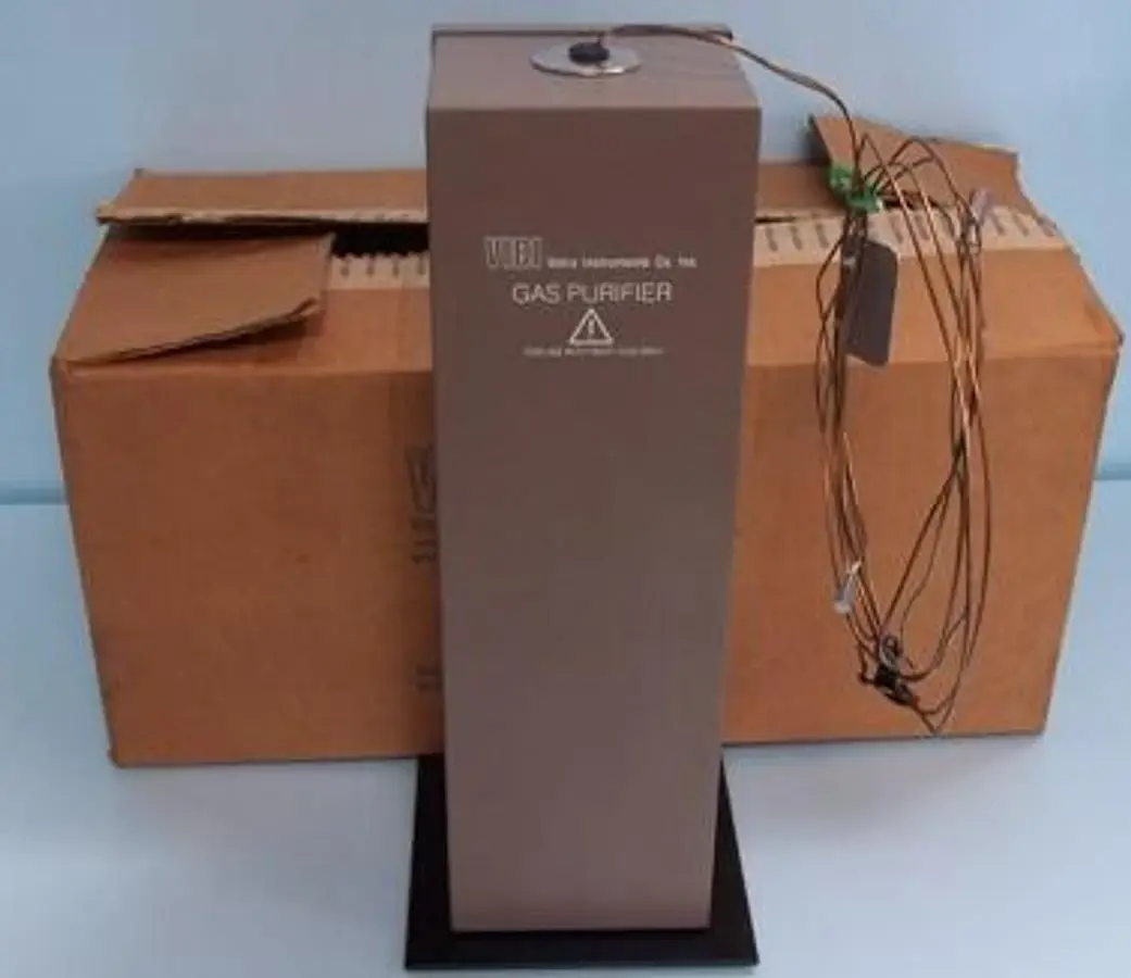 QTY. 1. VICI VALCO INSTRUMENTS CO. INC. GAS PURIFI...