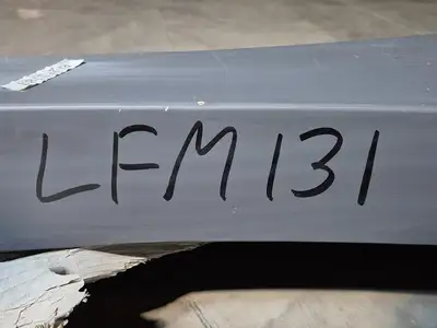 New | in-Stock KOMATSU R4273789 Skid Steer Buckets British Columbia CA | Lenmark #281903