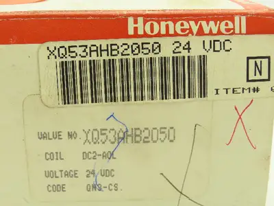 Honeywell Skinner XQ53AHB2050 Solenoid Valve 3-Way NC 24VDC 50 PSI 1/4" NPT