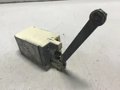 USED TOKIMEC VICKERS DG20S-3-0A-L-11-S4