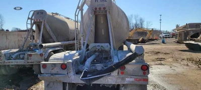 Used 1996 FRUEHAUF _UNKNOWN_ Tanker Trailers Tennessee US | Ran Equipment #1403730