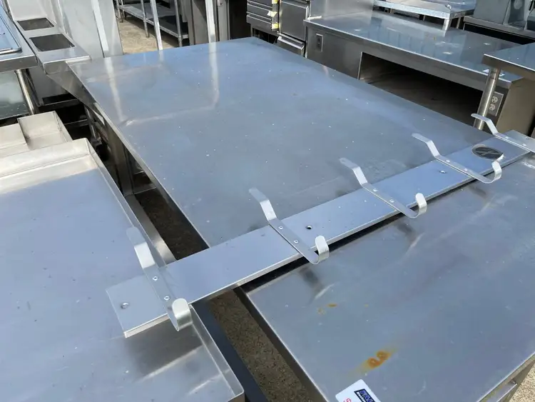 Used Falcon Restaurant Supply Used 46" Stainless Steel Wall Mount Rack - SS261 Restaurant Equipment (Miscellaneous) Illinois US | Falcon Restaurant Supply #1375877