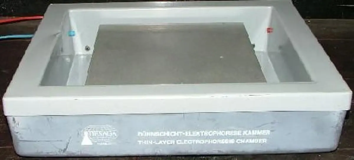 QTY. 1. DESAGA THIN-LAYER ELECTROPHORESIS CHAMBER,...