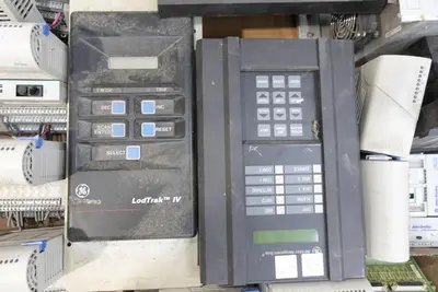 4 PALLETS OF ASSORTED CHASSIS, MODULES AND POWER SUPPLIES; OVATION, HONEYWELL, GE, MODICON