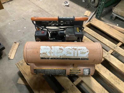 Used _UNKNOWN_ _UNKNOWN_ Air Compressors, Portable Michigan US | Miedema Asset Management Group #1577104