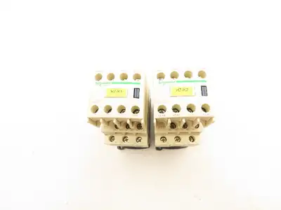 Schneider Electric CAD50 Contactor Auxiliary Block 24V LADN31 Coil Lot of 2
