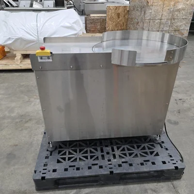 CAPMATIC 24 inch ACCUMULATION TABLES TURN TABLES 2020 VOLTS # 103