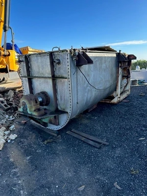 5000L S/S J H Day U Trough Mixer