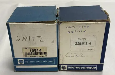 New | in-Stock TELEMECANIQUE XVAC371 Lighting Ohio US | Surplus Asset Holdings #1234943