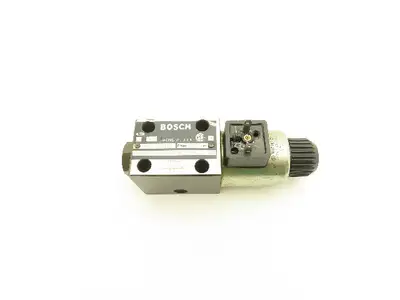 Bosch Hydraulic Solenoid Valve 24VDC 1.4A 4600 PSI