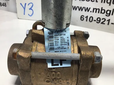 Apollo 82LF-207-04 1-1/2″ Bronze Threaded Ball Valve 600 CWP
