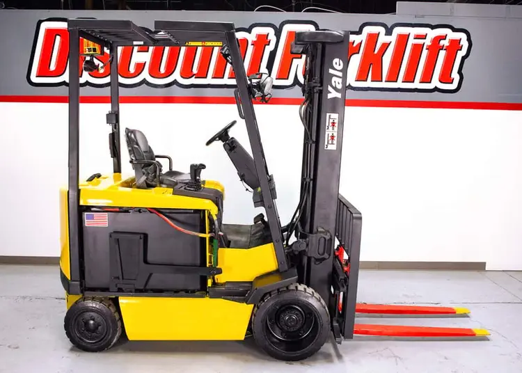 Used 2020 YALE ERC060VG 4-Wheel Sit down Electric Counterbalance Forklifts Colorado US | Discount Forklift #779334