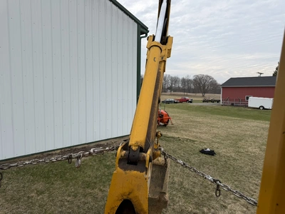 USED ALLIS CHALMERS 715 SERIES B BACKHOE