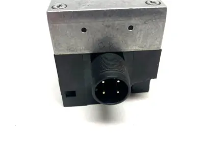 USED FESTO BUS NODE 548755, CPX-GE-EV-S INTERLINK BLOCK 195746 CRACKED