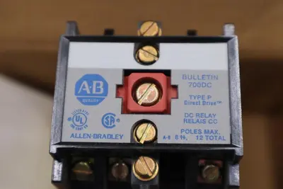 Control Relay 700DC-P700Z2 Allen-Bradley 700DCP700Z2 NEW IN BOX CC186