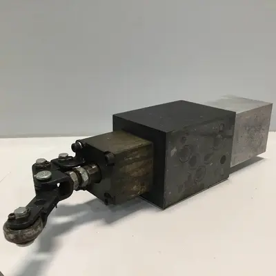 USED VICKERS SDG20S4 012F 50 S553