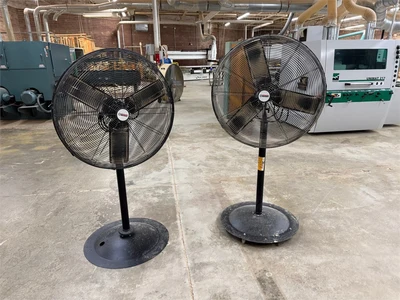 Used CENTRAL MACHINERY 30" PEDESTAL HIGH VELOCITY SHOP Axial Fans North Carolina US | MachineryMax #1352113