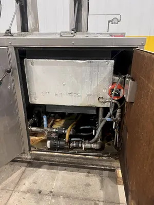 USED LEWIS WR-2524