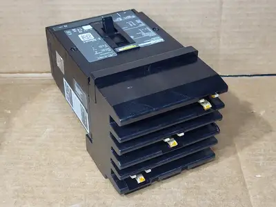 NEW SQUARE D HDA36100