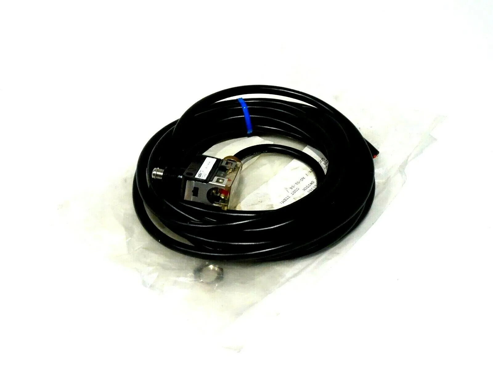NEW YAMATAKE /AZBIL SL1-HFXG5 LIMIT SWITCH SL1HFXG5