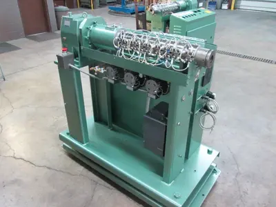1″ Akron 24:1 Extruders (2 available) Rebuilt