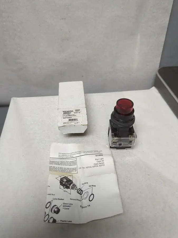 New | in-Stock SIEMENS 52PX4B2 Miscellaneous Equipment (Electrical & Power) | Surplus Asset Holdings #1189897