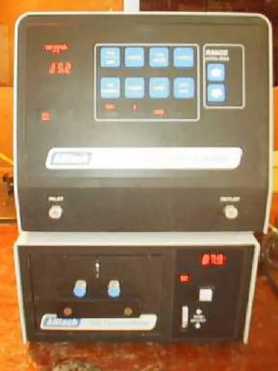 Used _UNKNOWN_ REFRACTOMAX 521 HPLC Detectors Texas US | Bamko Surplus Process Equipment #930182