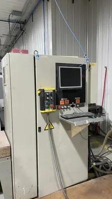 USED 1999 SCM ROUTECH