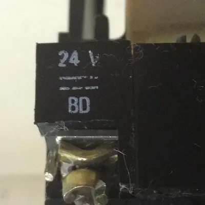 USED TELEMECANIQUE LP1D5011