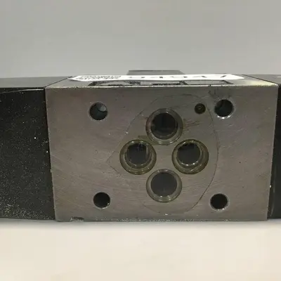 USED VICKERS DG4V36CMP7H750