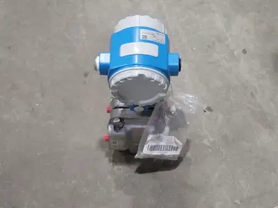 USED ENDRESS+HAUSER PMD70-UBC7D4BBAA