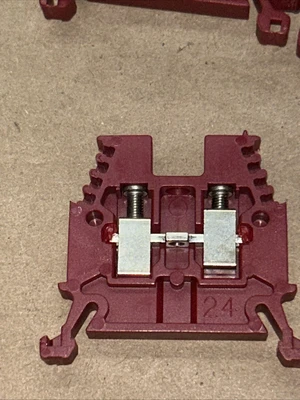 (50) Allen-Bradley 1492-W4-Terminal Blocks NNB Fast Shipping! + Warranty