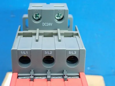 New | in-Stock NOARK EX9CA25D22B PLC Contactors Ohio US | HGR 24 #1095699