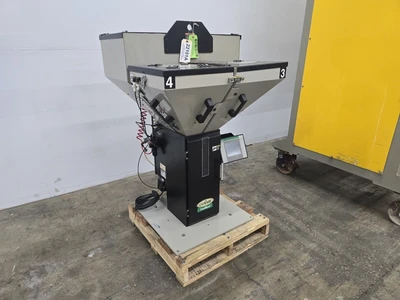 400 LB/HR Conair TB-100 4 Component Gravimetric Blender