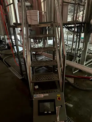 USED 2015 ALPHA BREWING BREW SYSTEM