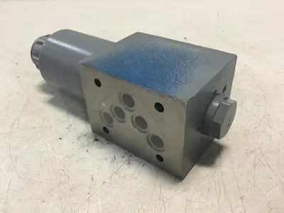 USED REXROTH 54WE10J2B33CG24N9K4