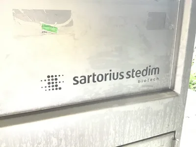 Sartorius Stedim FXS102259 STD Palletank Cubical Stainless Steel Max Dynamic Load 3600Lbs
