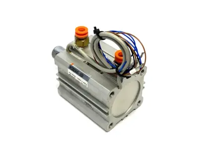 USED SMC PNEUMATIC COMPACT CYLINDER 40MM BORE 30MM STROKE