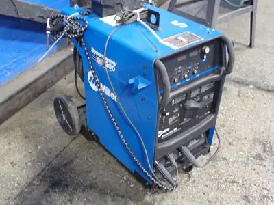 USED MILLER SYNCROWAVE 200