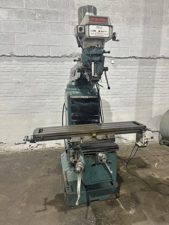 CLEVELAND 4HP VERTICAL MILL