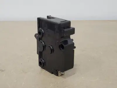 30 Amp, 1 Pole, 120/240 volts Circuit Breaker