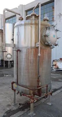SPC8330  Tank 600 gallon vertical tank, Stainless Steel, low pressure jacket, dish