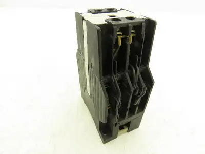 Siemens 3TF81 33-0AK1 Compact Reversing Contactor AC 120V Coil 1NO + 1NC Demag