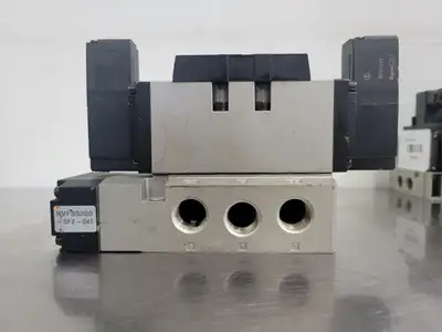 NEW SMC NVFS5200-5FZ-04T