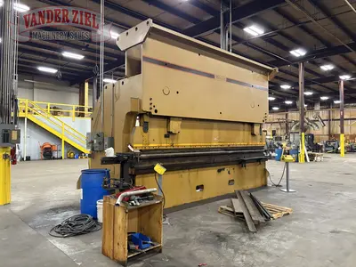 Used STANDARD ABC0018 Press Brakes Michigan US | Vander Ziel Machinery Sales #482487