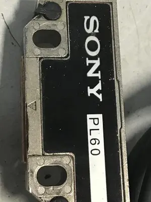 USED SONY PL60