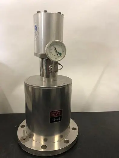P-E ULTEK CRYO PUMP DISPLEX DE-202