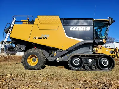 USED 2013 CLAAS LEXION 740TT