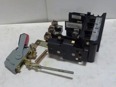 USED ALLEN BRADLEY 1494V-DS30 SER A
