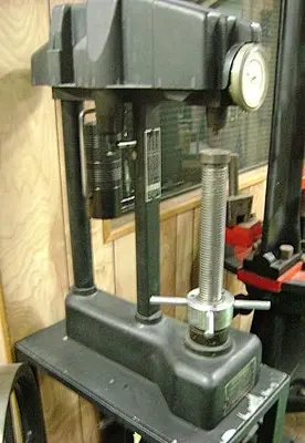 0288-385 Antique Wilson / Rockwell B:C Scale Hardness Tester